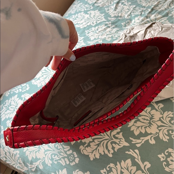 Michael Kors Monogram Large Tote/Shoulder Bag - Picture 4 of 5